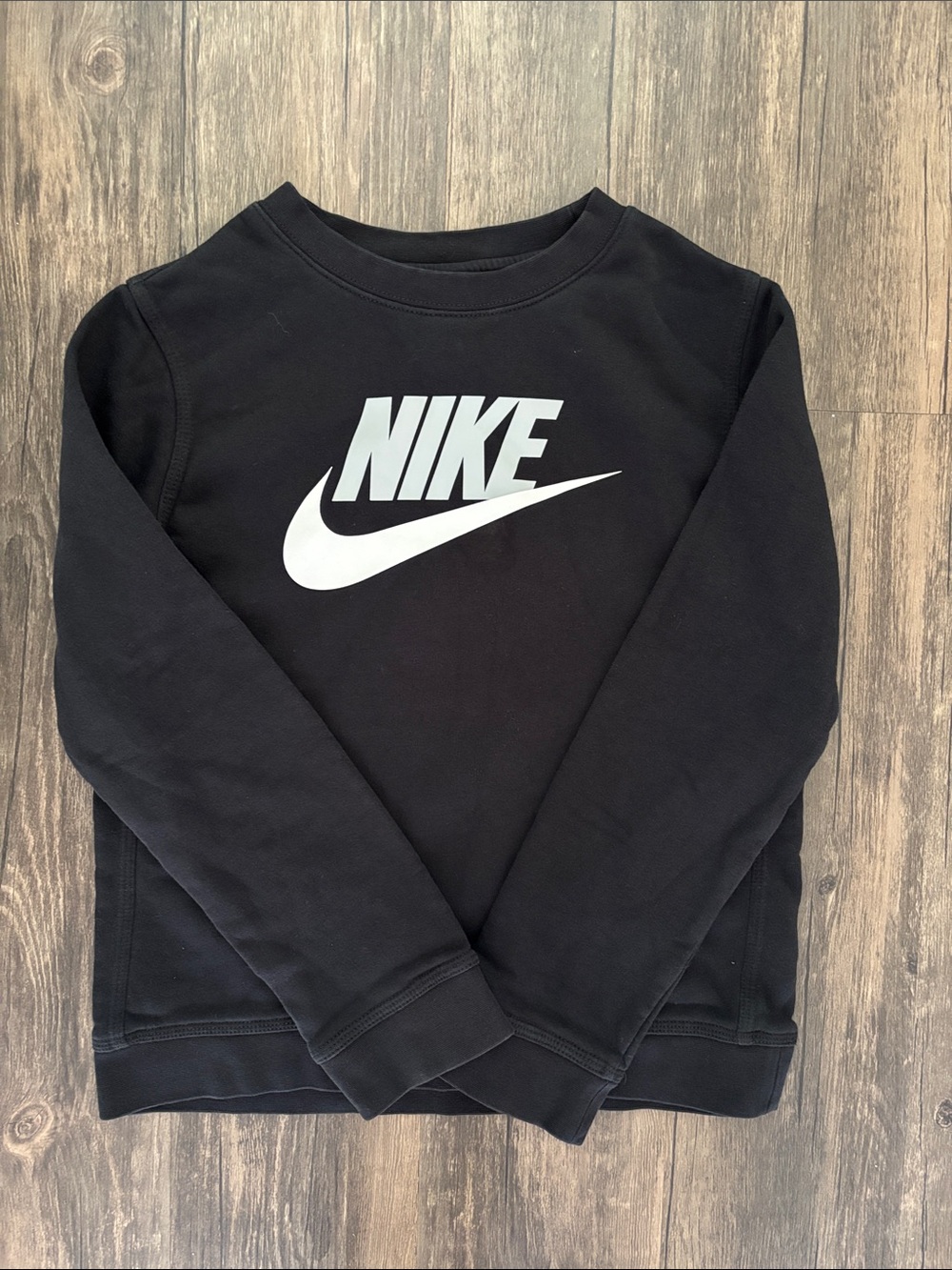 Nike Sportswear Club Fleece Crewneck Sweatshirt Kids Medium Black White Swoosh